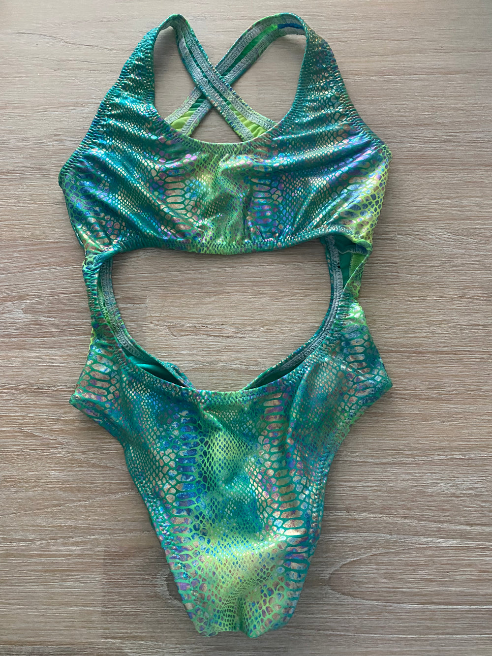 Green Holographic Snakeskin Lola Suit (8)